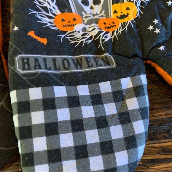 Halloween Kitchen Pot Pan Mitts Oven Spooky NWT - Picture 3 of 7